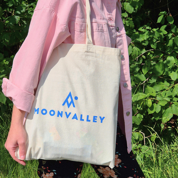 Tygpåse Blå logo Moonvalley