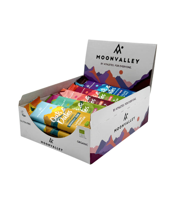 Moonvalley energibars i en displaybox för butik eller hemma.